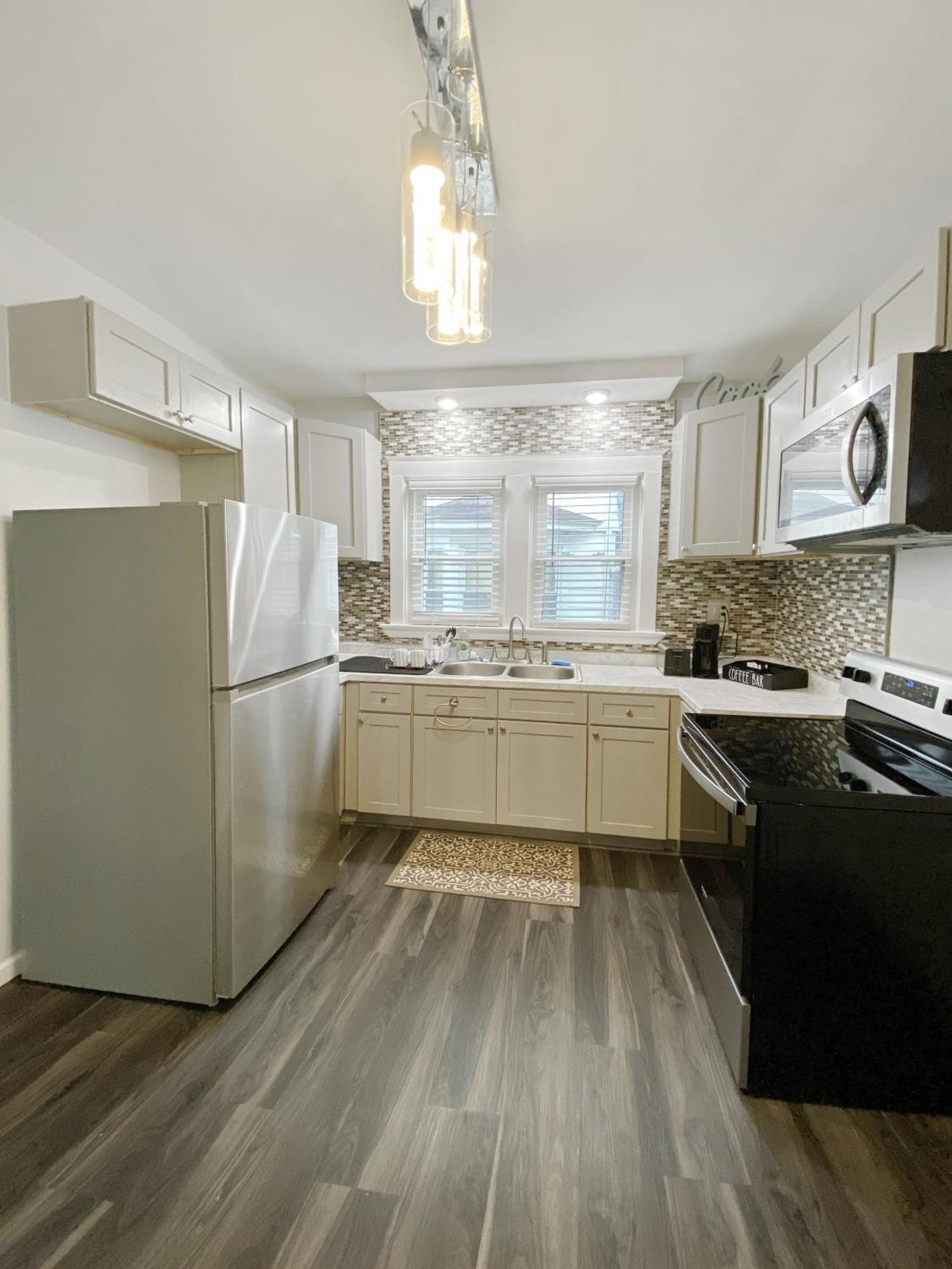 Lux 3Br, Steps From Airport, U Of R & Grocery Stores Rochester Exterior foto
