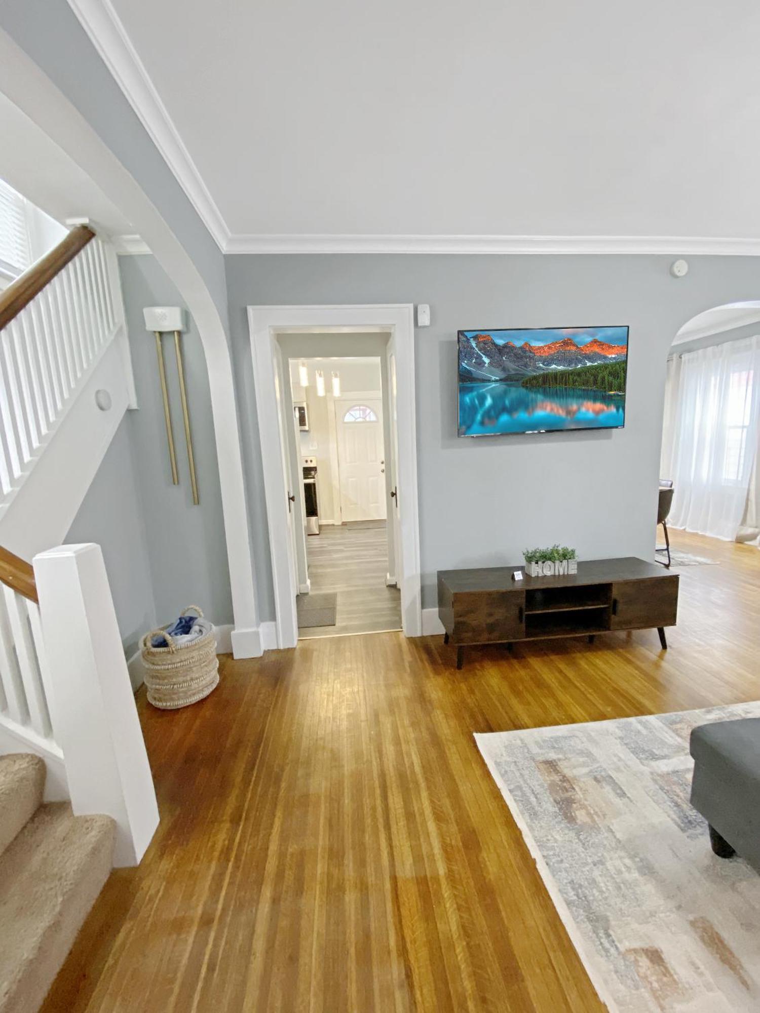 Lux 3Br, Steps From Airport, U Of R & Grocery Stores Rochester Exterior foto